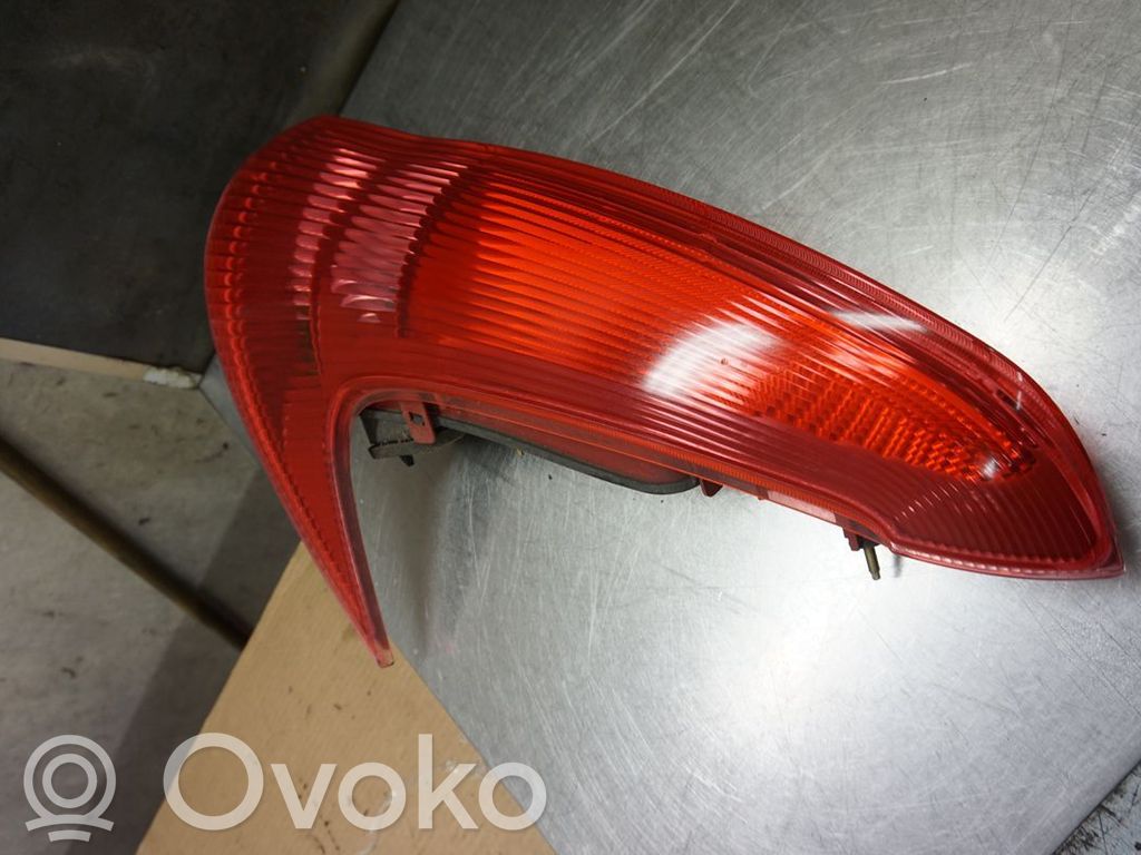 Takavalot   6351R4,157879