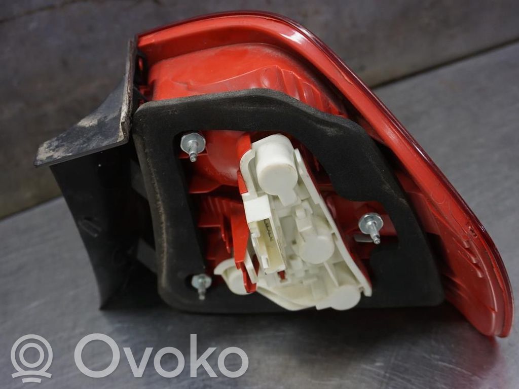 BMW 3 E90 E91 Lampă spate în caroserie 