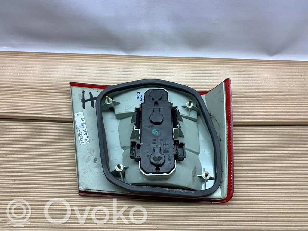 Volvo S90, V90 Luci posteriori del portellone del bagagliaio 