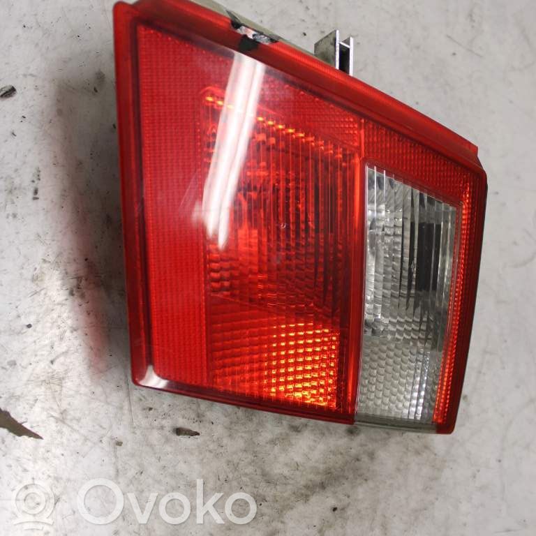 Saab 9-5 Luci posteriori del portellone del bagagliaio 
