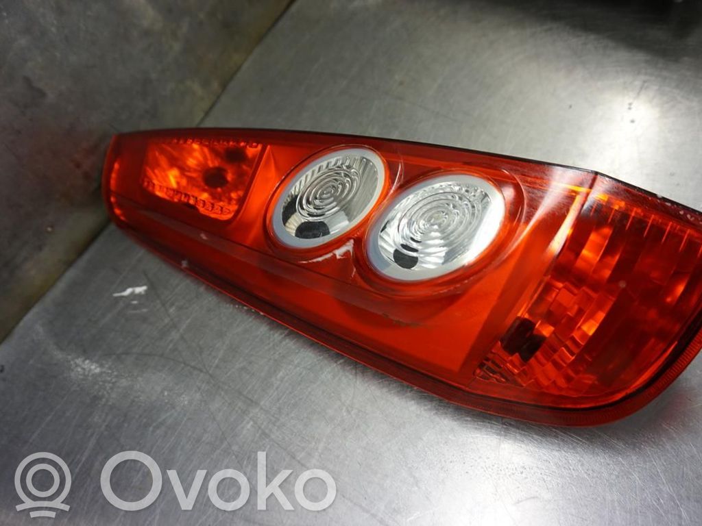 Ford Fiesta Lampa tylna 