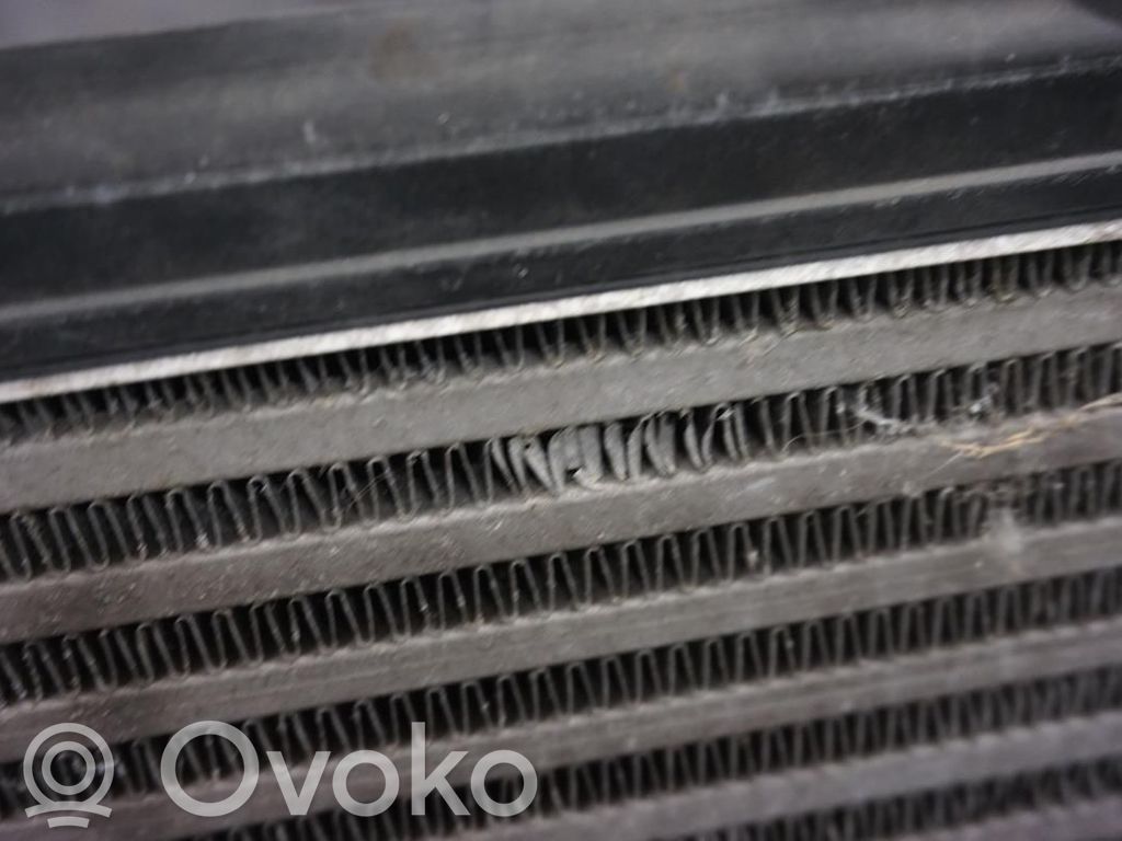 Volkswagen Touran II Radiatore intercooler 