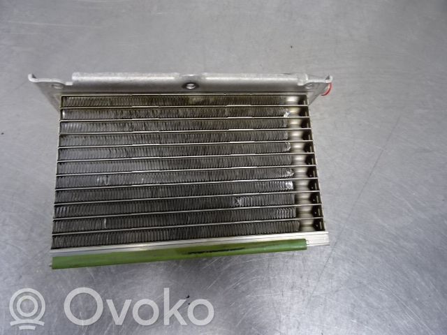Audi A1 Chłodnica powietrza doładowującego / Intercooler 