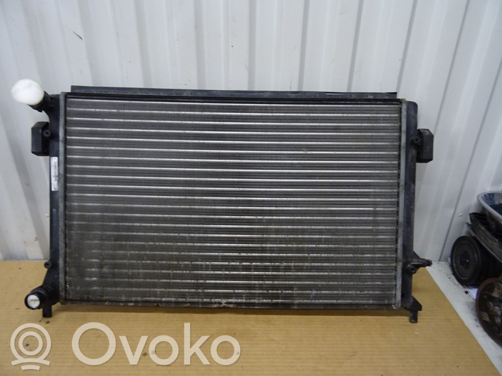 Skoda Octavia Mk2 (1Z) Radiator lichid răcire 