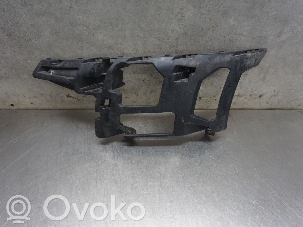 Ford Mondeo MK IV Uchwyt / Mocowanie zderzaka przedniego 