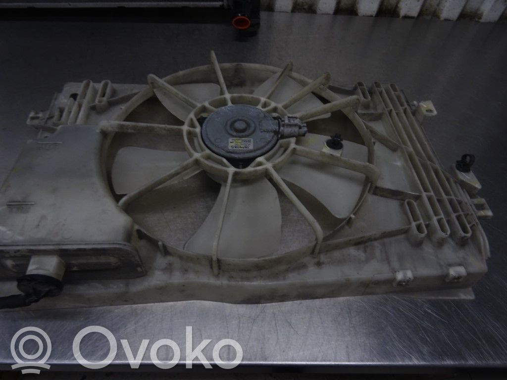 Toyota Corolla Verso E121 Elektryczny wentylator chłodnicy 