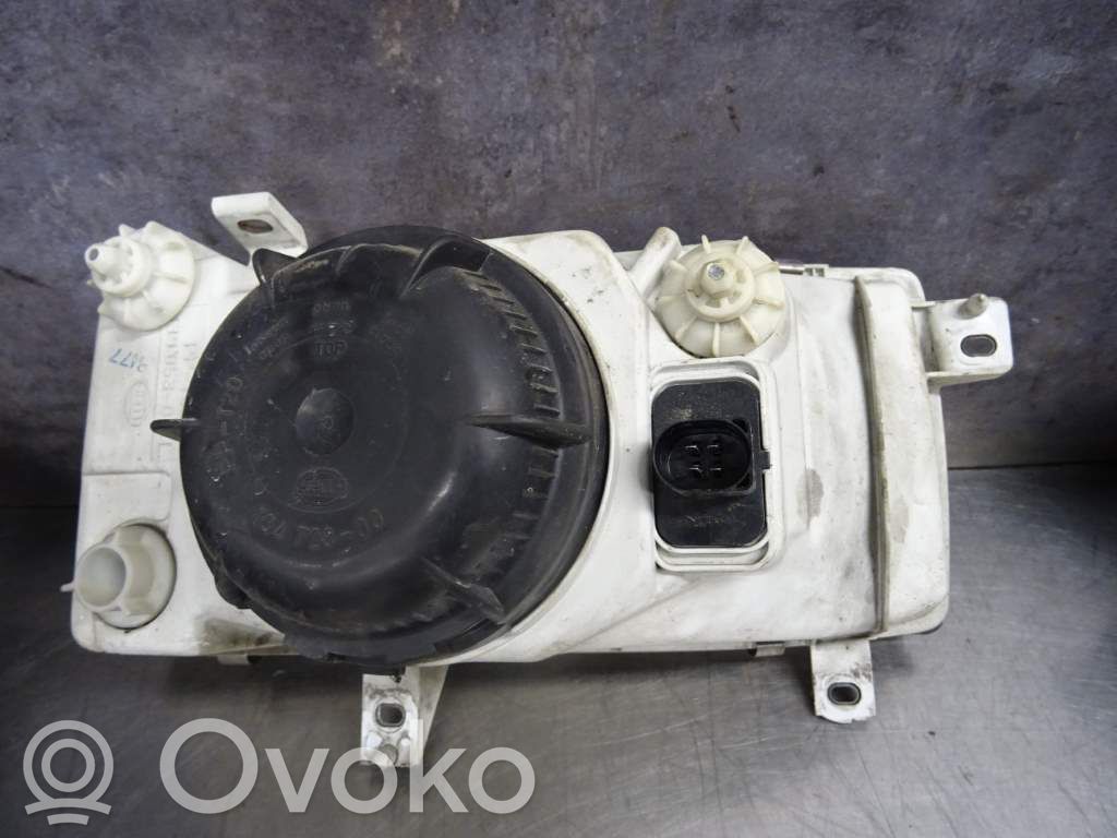 Volkswagen Vento Scheinwerfer 