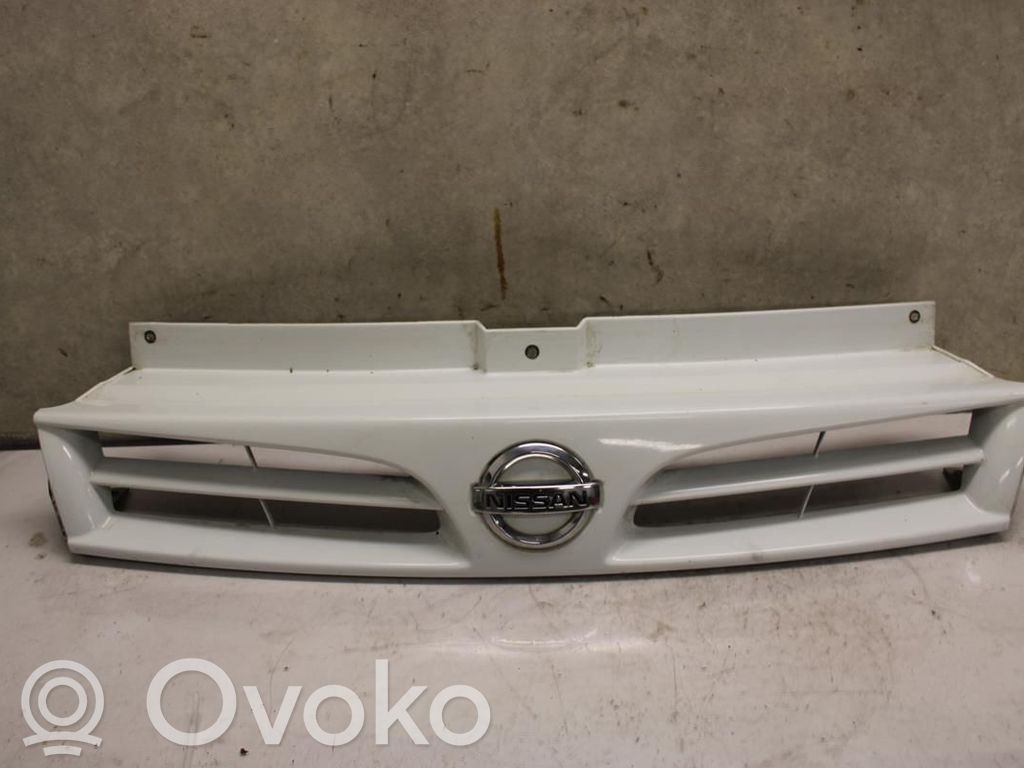 Nissan Primastar Etupuskurin alempi jäähdytinsäleikkö 