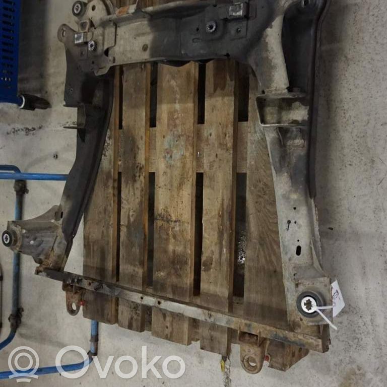Ford Mondeo Mk III Subcadru frontal 