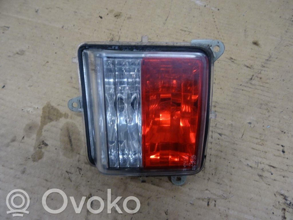 Citroen C6 Luci posteriori del portellone del bagagliaio 