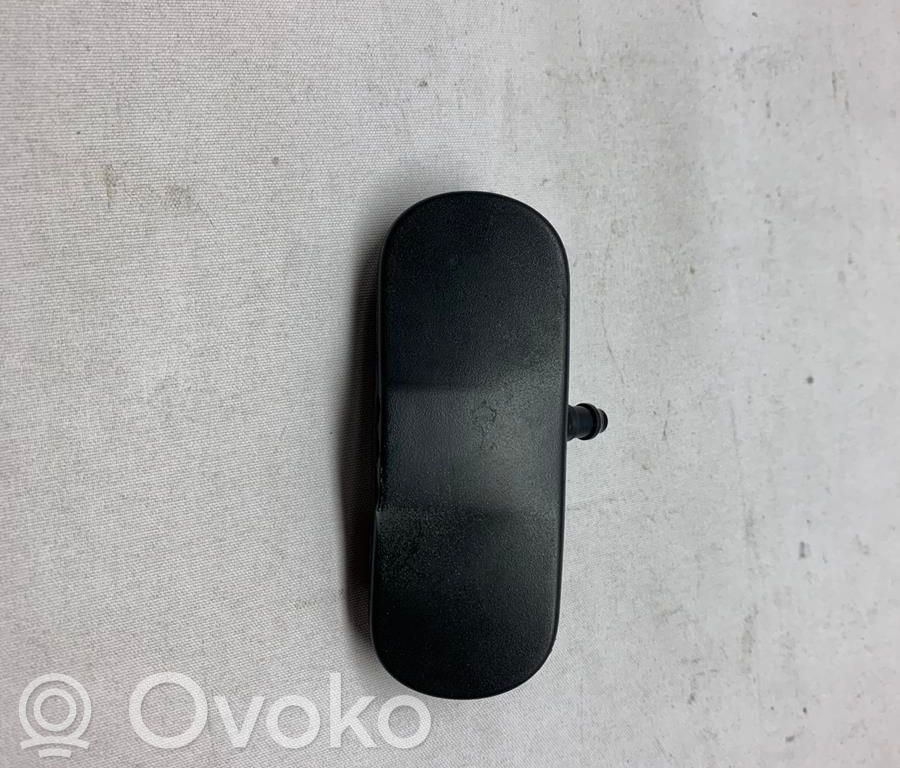 Audi A8 S8 D3 4E Ugello a spruzzo lavavetri per parabrezza 