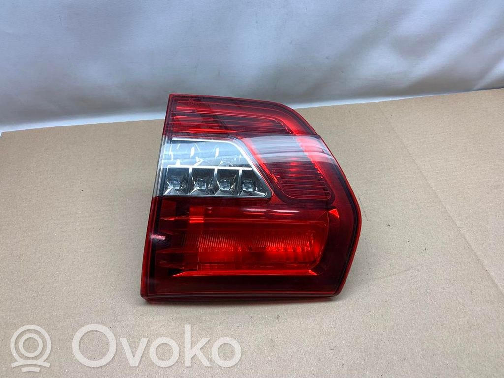 Citroen C5 Lampy tylnej klapy bagażnika 