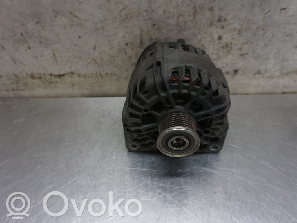 Renault Trafic II (X83) Generator/alternator 