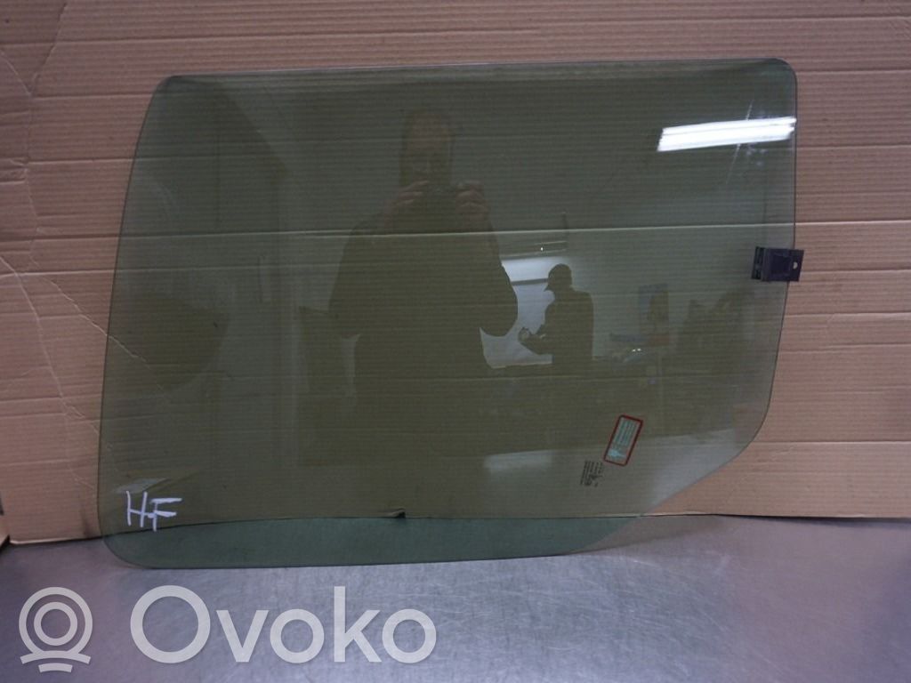 Volkswagen Crafter Vitre de fenêtre porte avant (4 portes) 