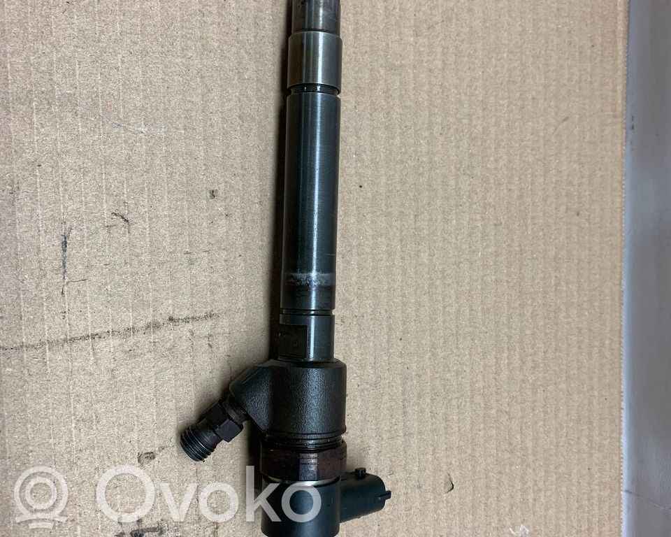 Inyector de combustible   8603595