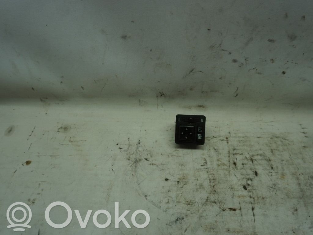 Mitsubishi Pajero Interruptor del espejo lateral 