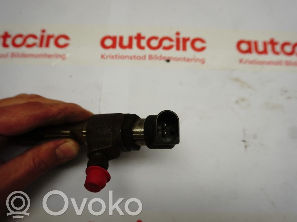 Peugeot 508 Fuel injector 