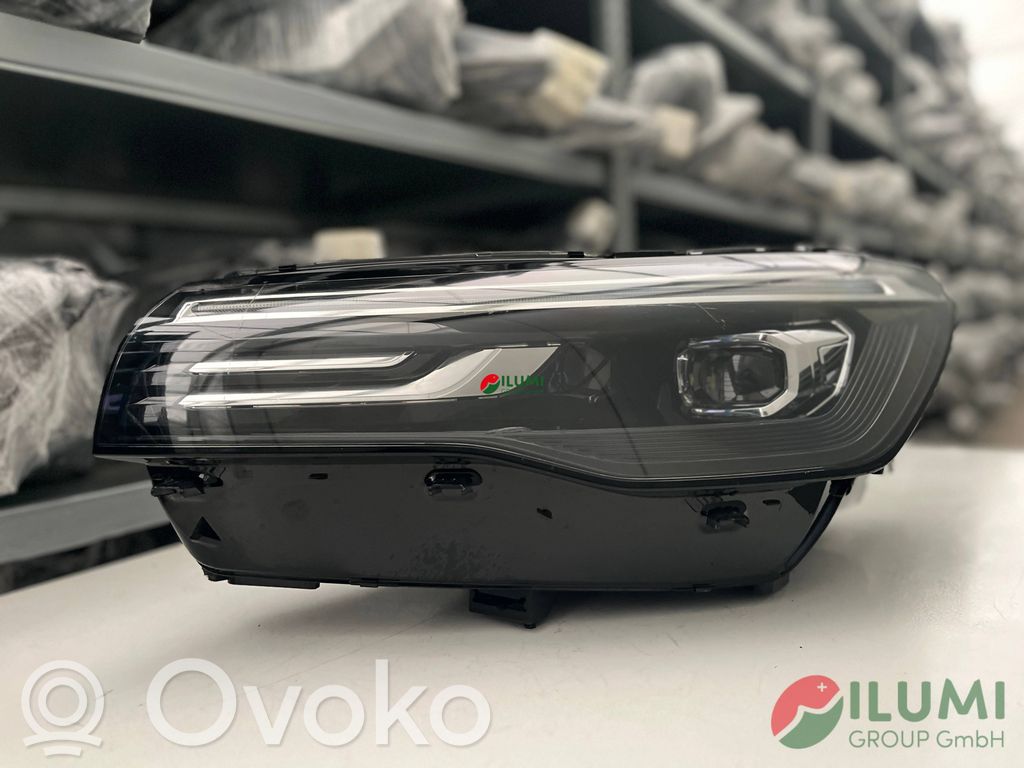 Volkswagen Tiguan Lampa przednia 