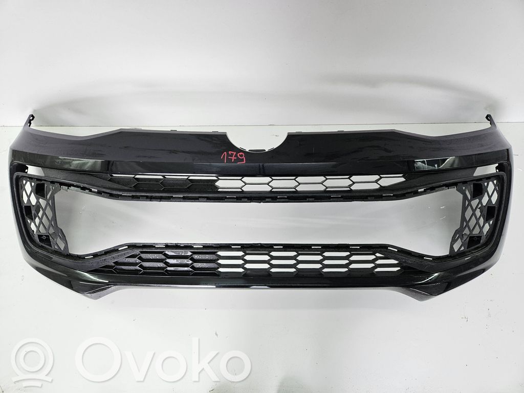 Front bumper   1S0807221F,12E853677C