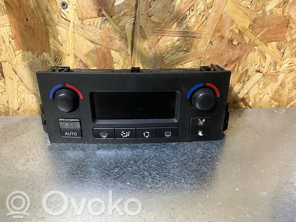 Peugeot 207 Climate control unit 