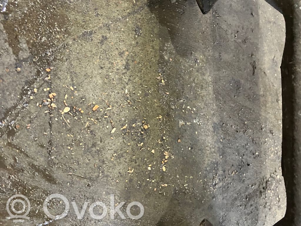 Pavarų dėžės tvirtinimo kronšteinas