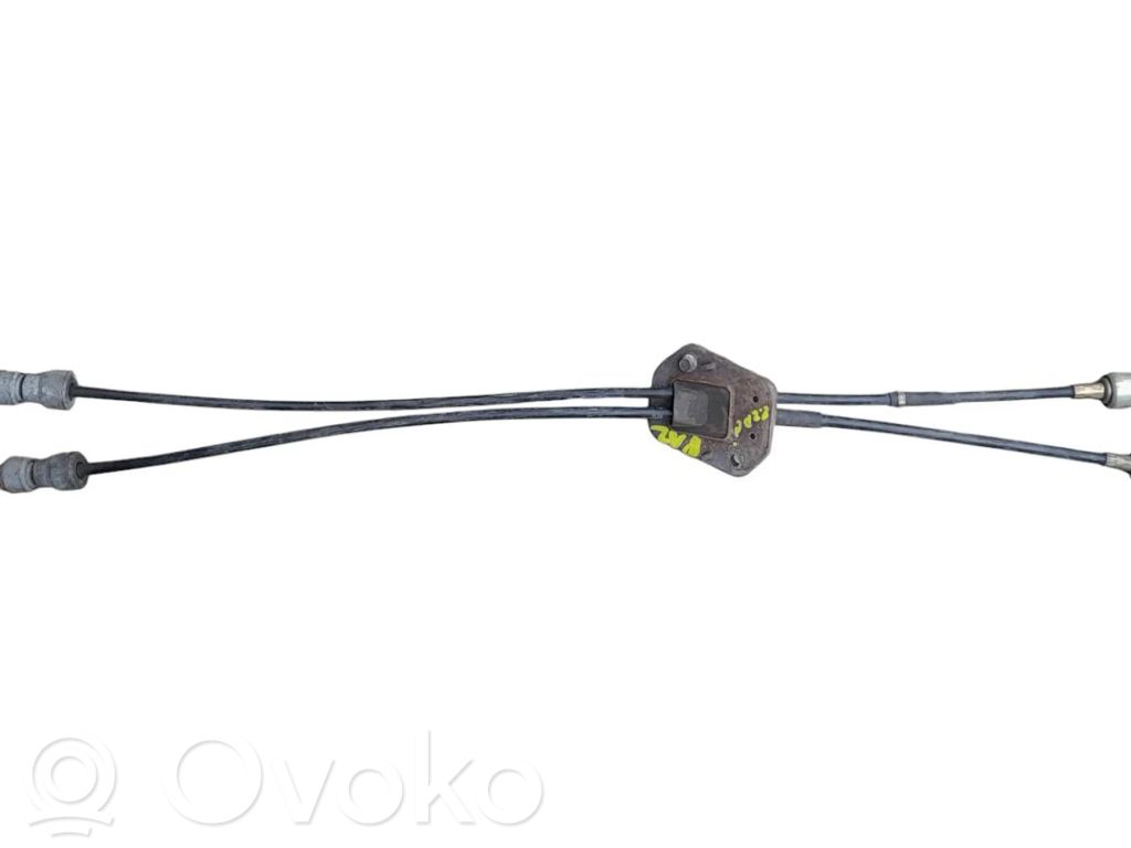 Gear shift cable linkage