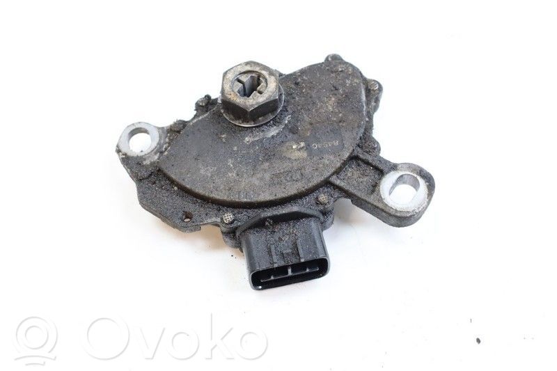 Reversing light switch sensor   55353038,55560156,55353038,55560156