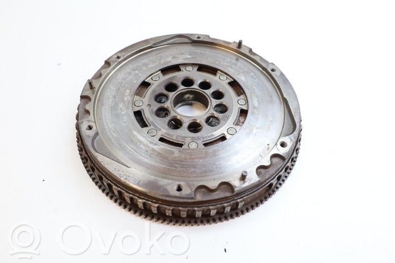 Volvo S60 Divmasu spararats 