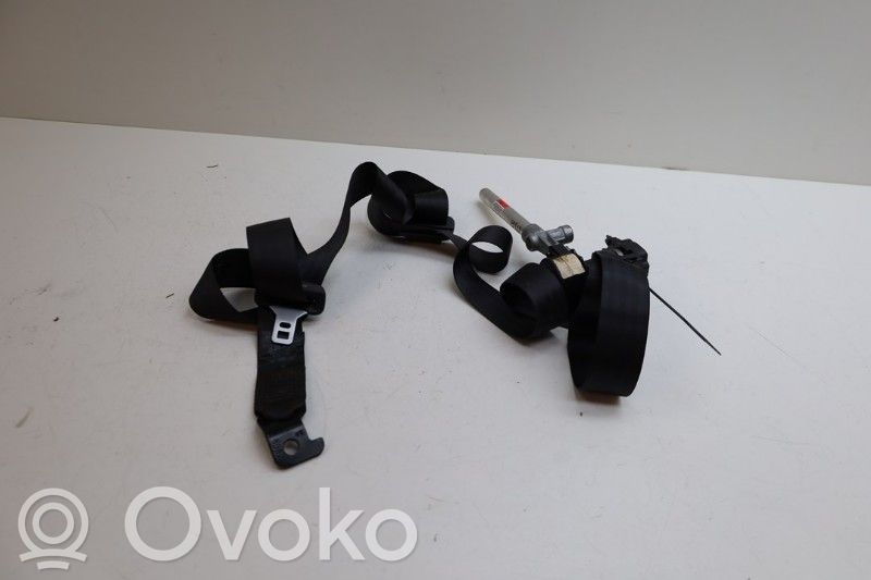 Volvo V70 Cinturón trasero 
