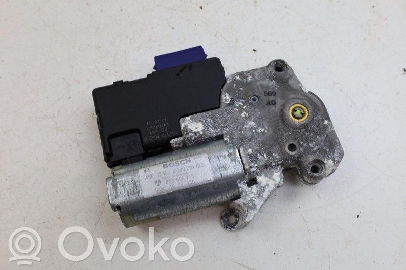 Motoriņš   0390201656,4927480,0390201656,4927480