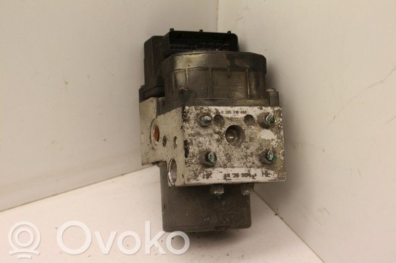 Saab 900 ABS Pump 