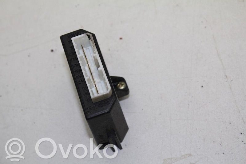 Volvo S40, V40 Muu rele 