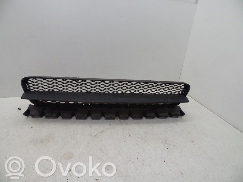Volvo C70 Front bumper lower grill 