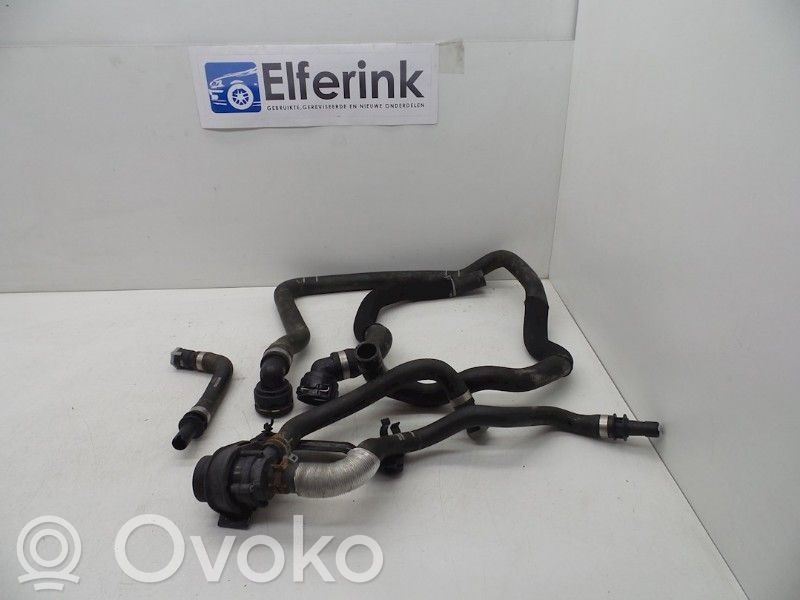 Volvo V40 Engine coolant pipe/hose 