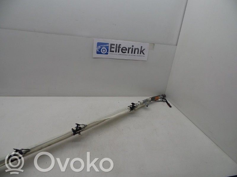 Volvo V50 Stogo oro pagalvė (užuolaida) 
