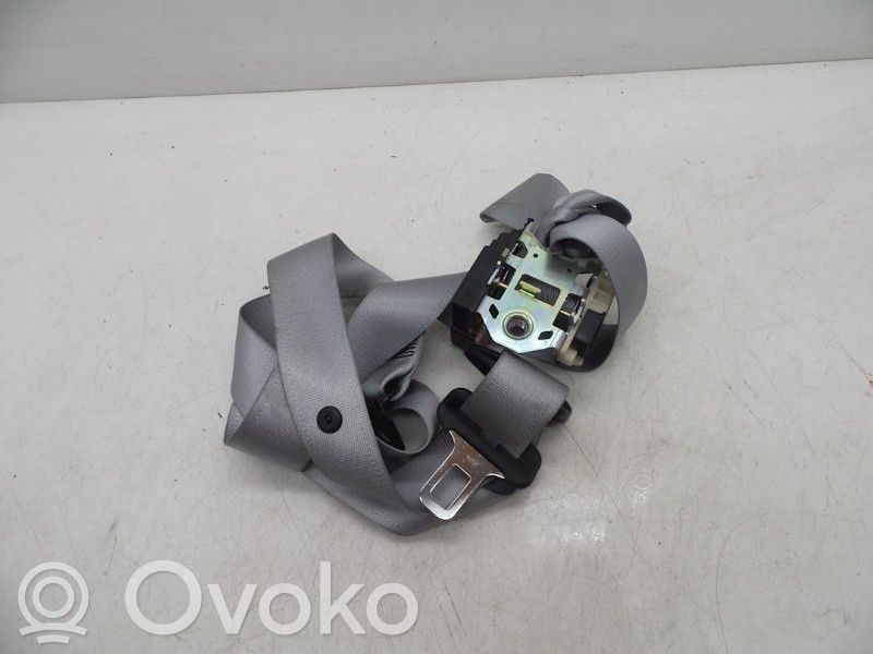Opel Corsa C Cinturón trasero 