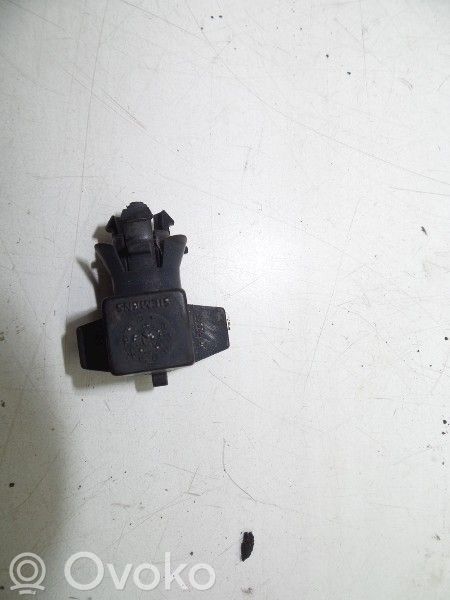 Sensor de temperatura interna/externa