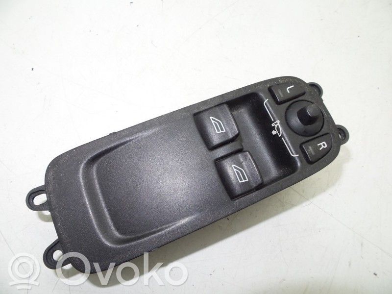 Electric window control switch   30710784,30710784
