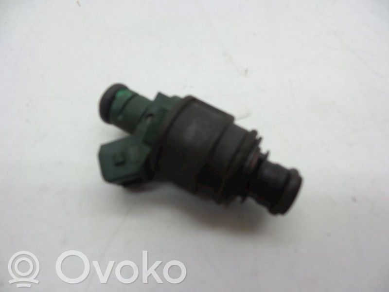 Volvo S40, V40 Inyector de combustible 
