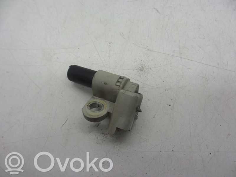 Volvo V50 Czujnik pozycji wału rozrządu 