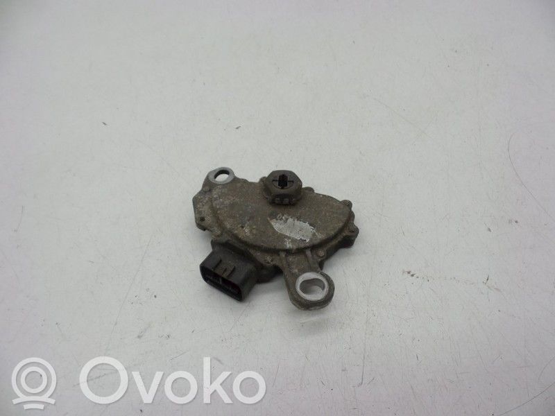 Saab 9-5 Reversing light switch sensor 