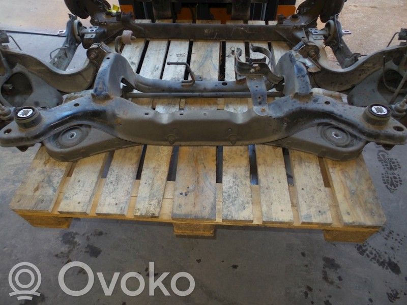 Volvo V60 Galinis tiltas 