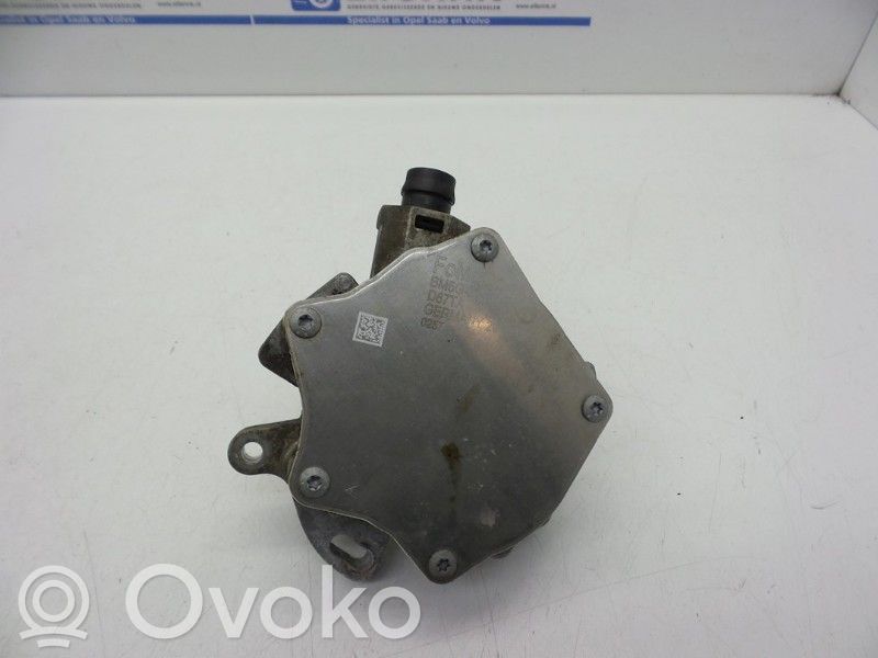 Volvo S60 Bomba de vacío 