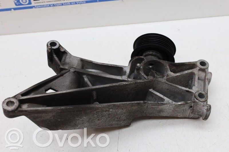 Generator/alternator bracket   4967865,4967865