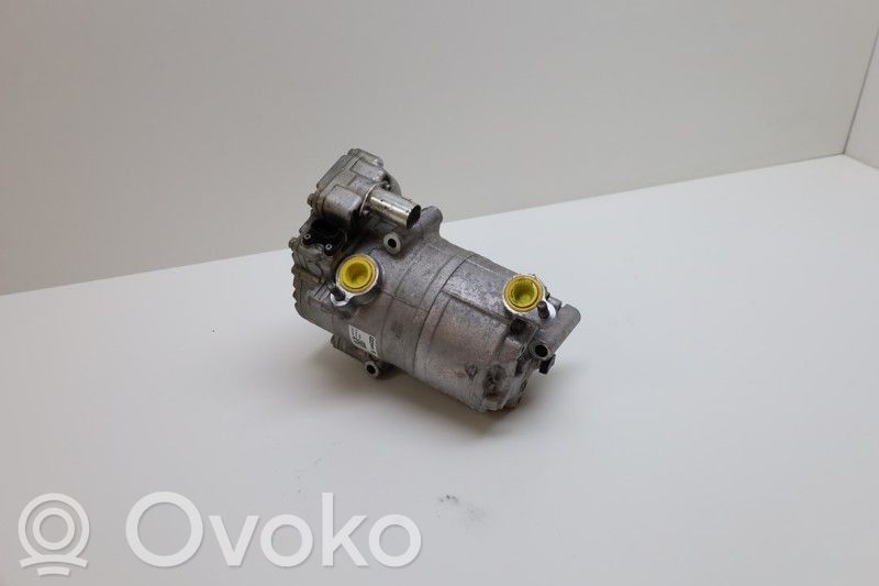 Lynk & co 01 Compresor (pompă) aer condiționat (A/C) 