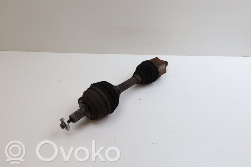 Volvo V70 Półoś przednia 