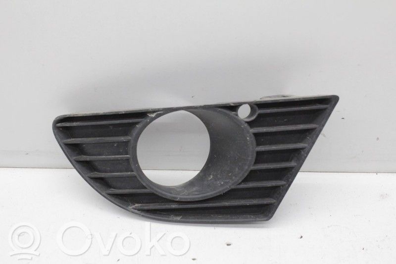 Saab 9-5 Etupuskurin kulmaosan verhoilu 