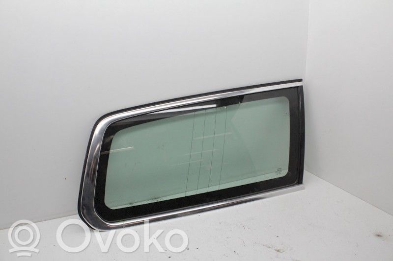 Rear side window
