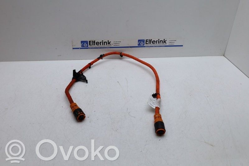 Lynk & co 01 Korkeajännitekaapeli 