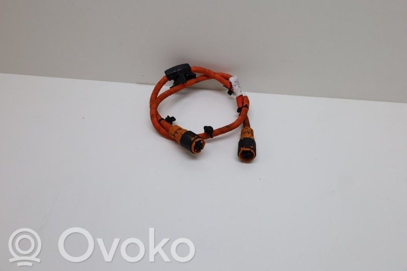 Lynk & co 01 Korkeajännitekaapeli 